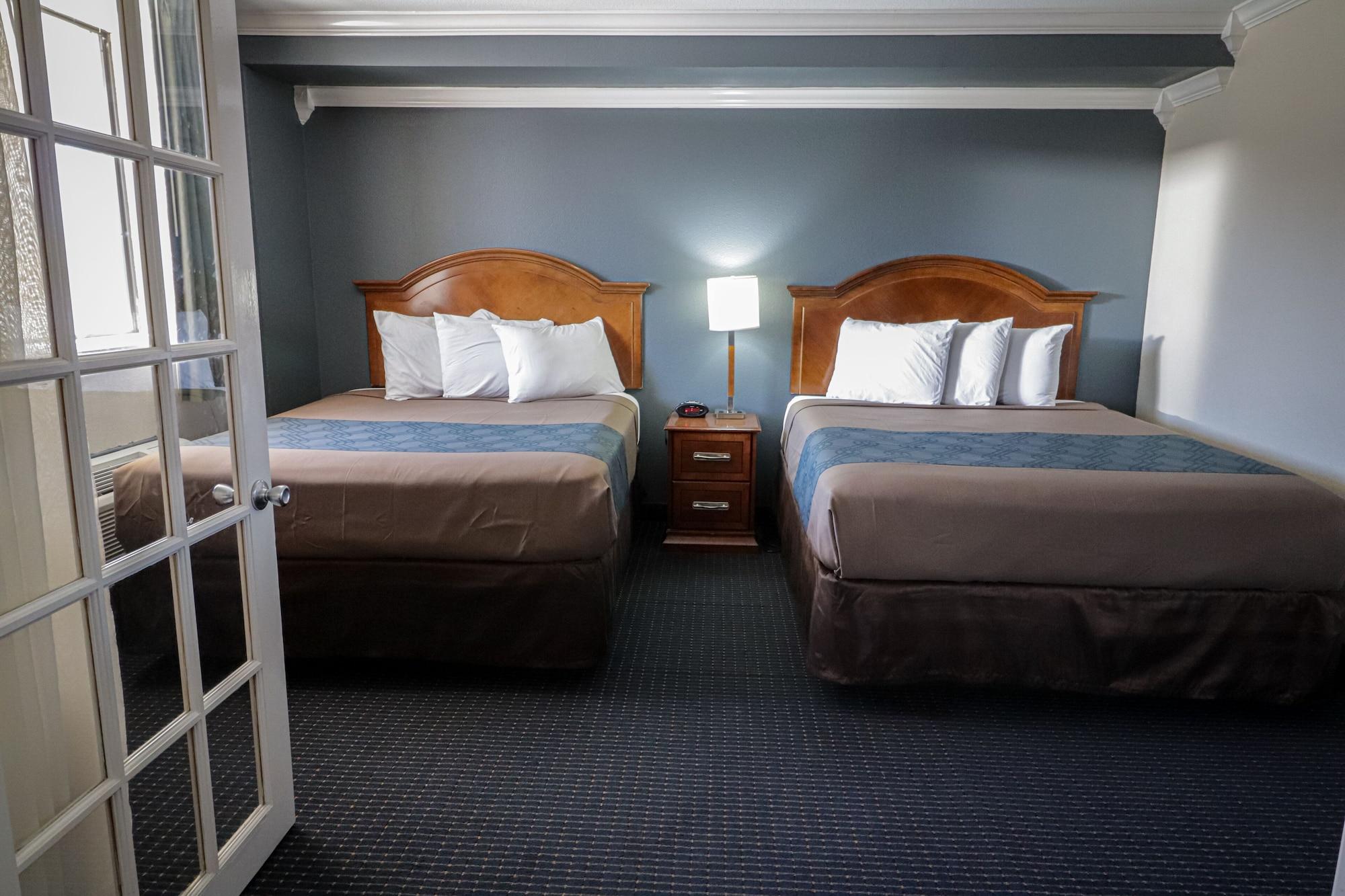 University Inn & Suites 圣安东尼奥 外观 照片