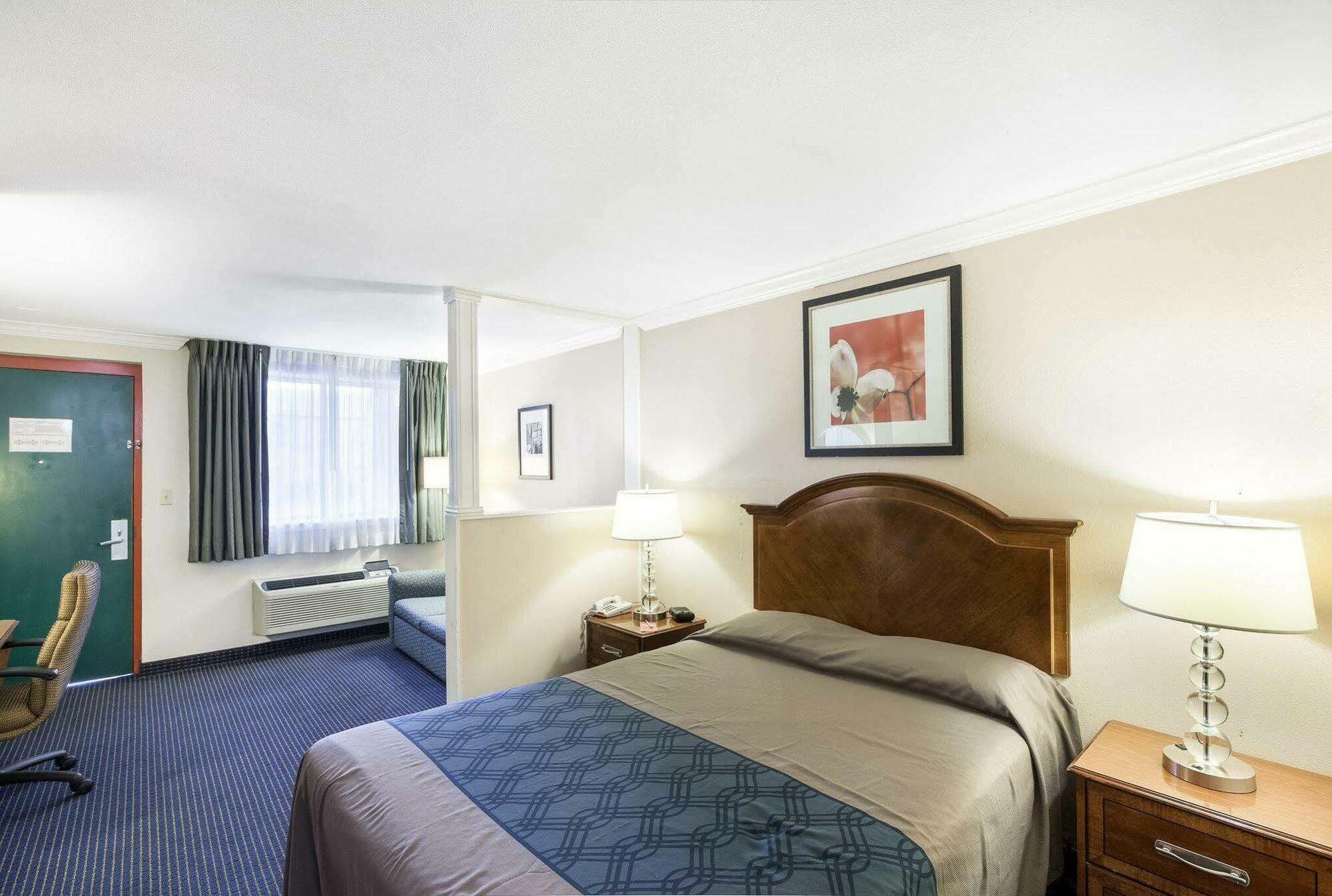 University Inn & Suites 圣安东尼奥 外观 照片