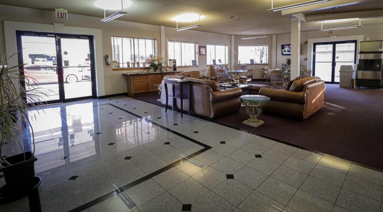 University Inn & Suites 圣安东尼奥 外观 照片
